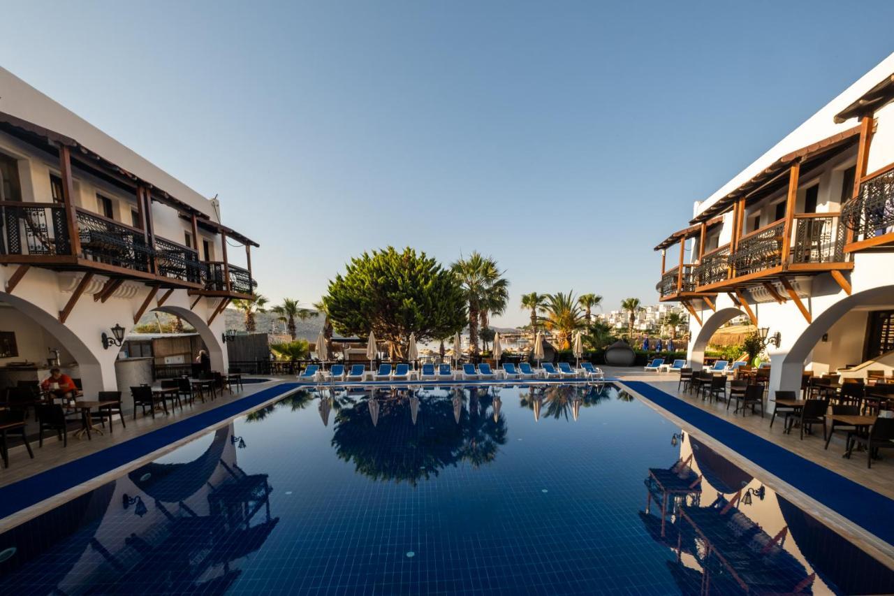 Costa Bitezhan Hotel Exterior foto